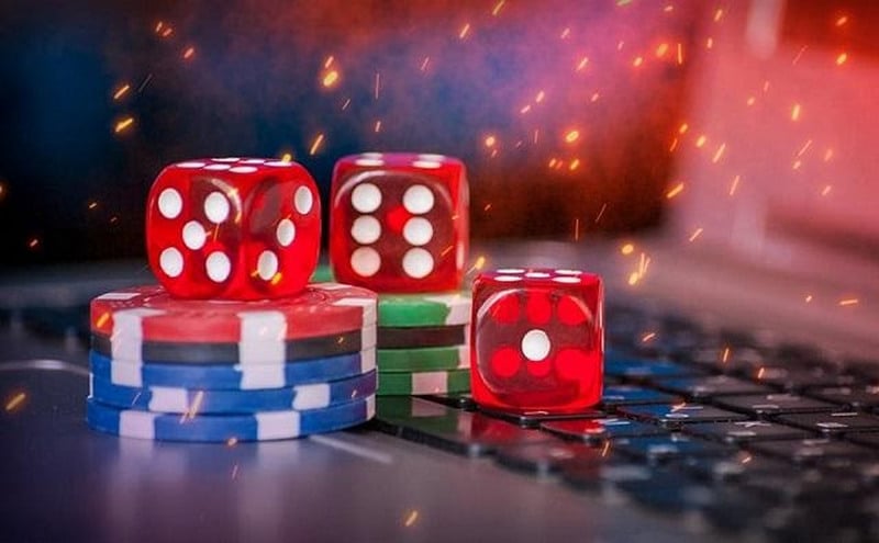 Có thể làm giàu từ tài xỉu online được không? Bằng cách nào?